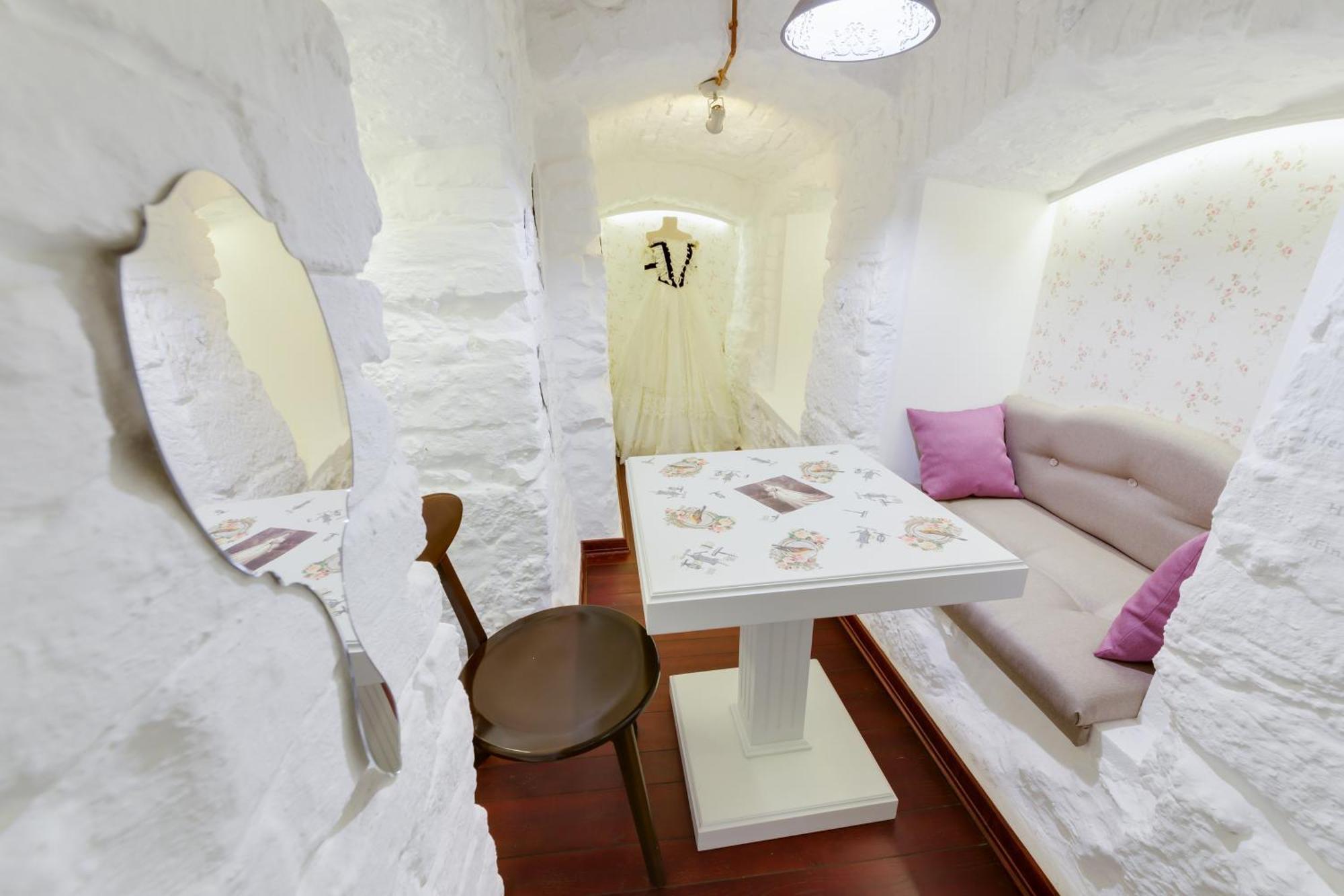 Franz Hotel&Restaurant Ивано-Франкивск Екстериор снимка