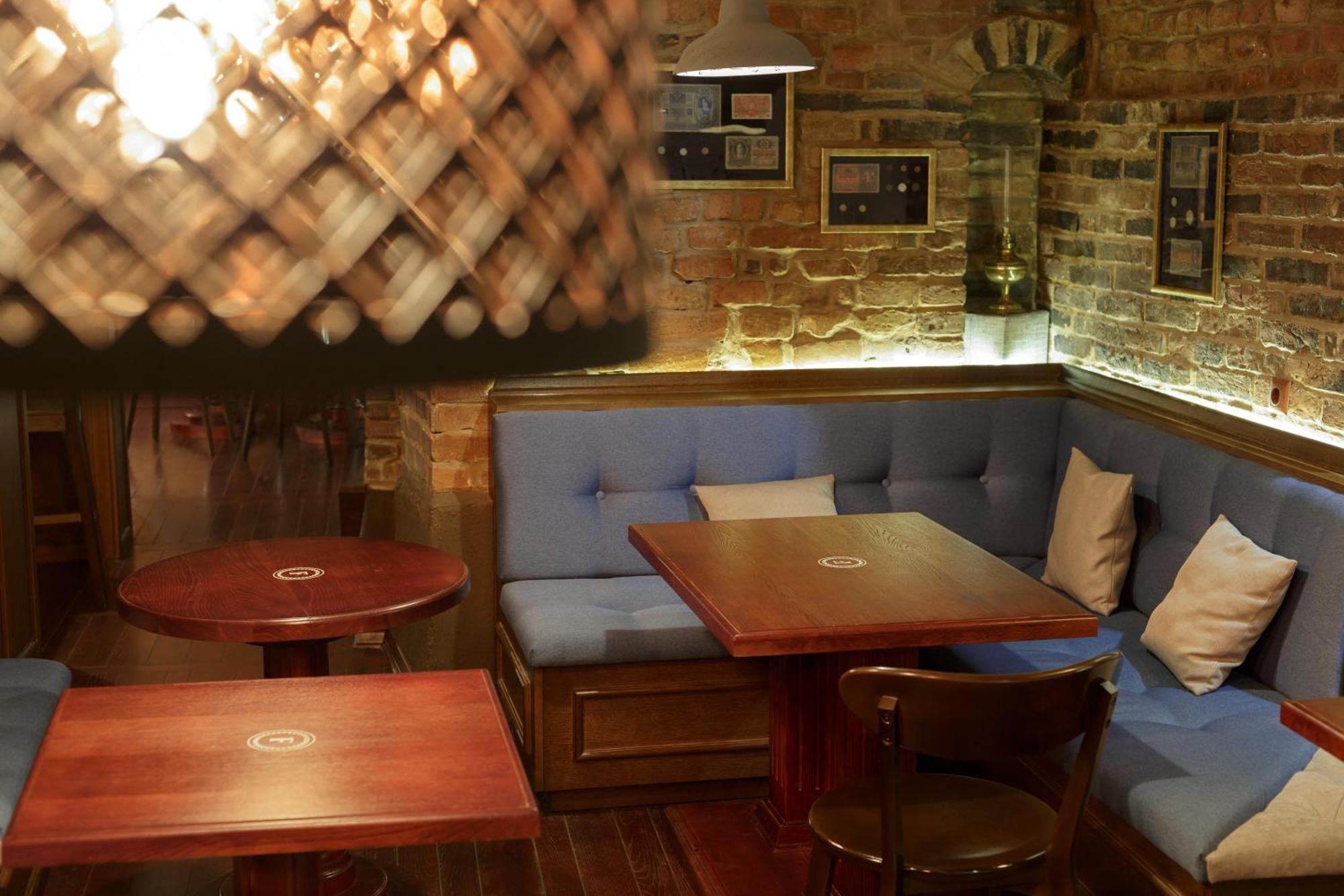 Franz Hotel&Restaurant Ивано-Франкивск Екстериор снимка